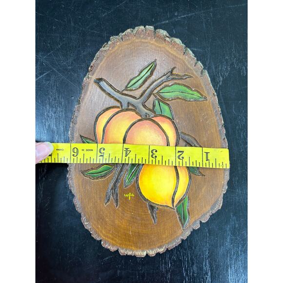 Vintage- Wood Chip- Wall Art- Peaches- Painted- signed wfs- some wear rustic - Picture 6 of 7
